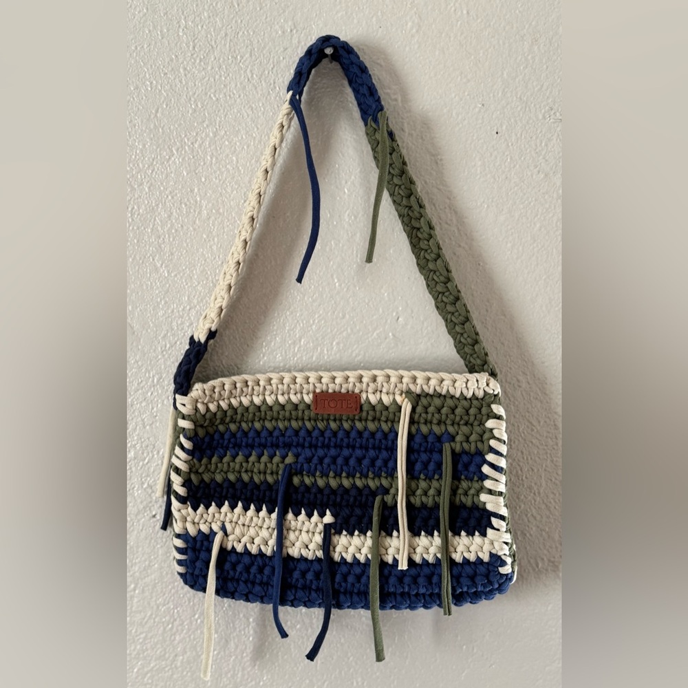 Crochet Should Bag Blue, Olive & Cream